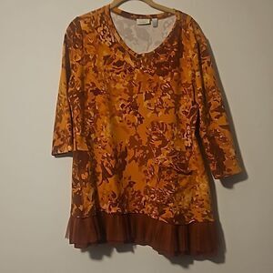 LOGO BY LORI GOLDSTEIN FRESH TEERY PRINTE TOP L